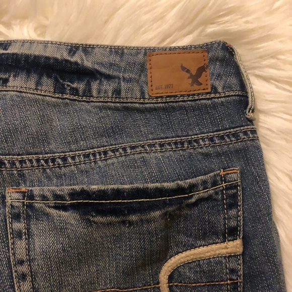 american eagle cutoff distressed denim shorts - Picture 6 of 6